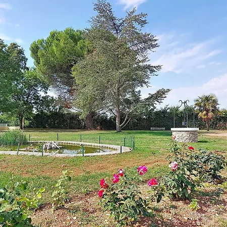 Les Magnolias By Interhome Hébergement de vacances Mauzé-sur-le-Mignon